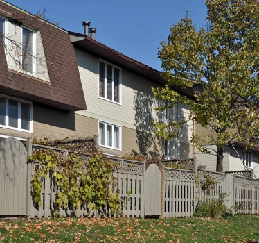 Re-siding of 112 houses, 3205 Uplands, Ottawa